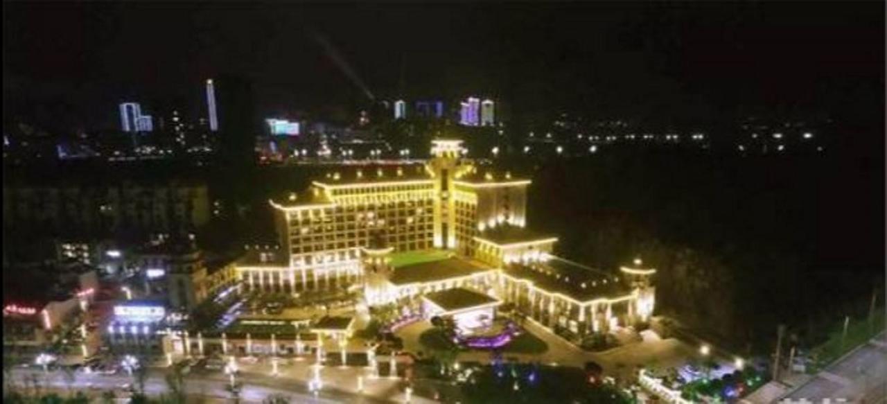 Jinqian Jiahua International Hotel Chishui  Luaran gambar